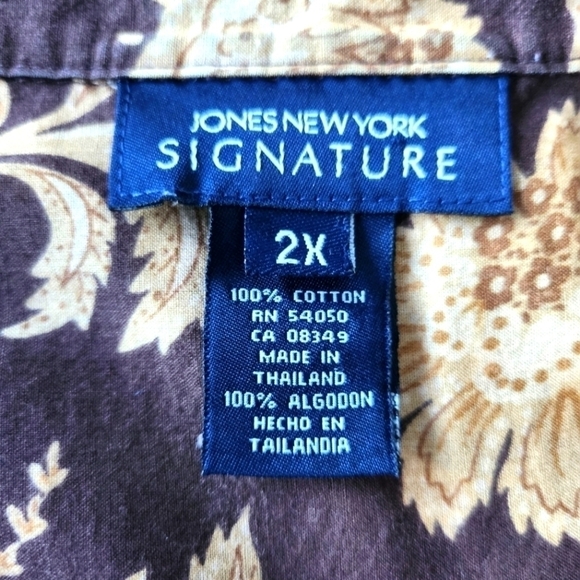Jones New York Signature long sleeve floral button-down shirt size 2X - Picture 3 of 3